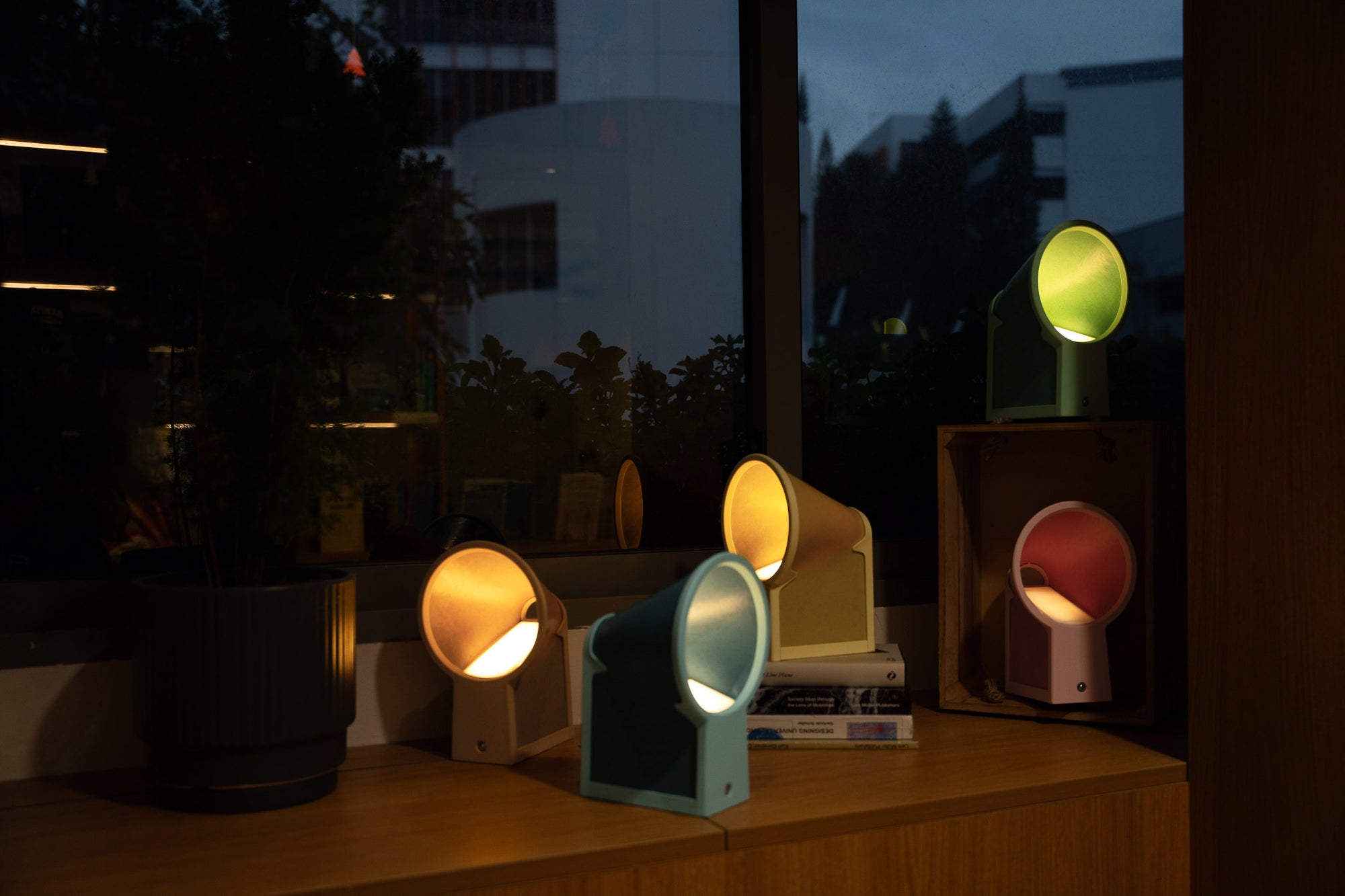 BĒORI LAMP
