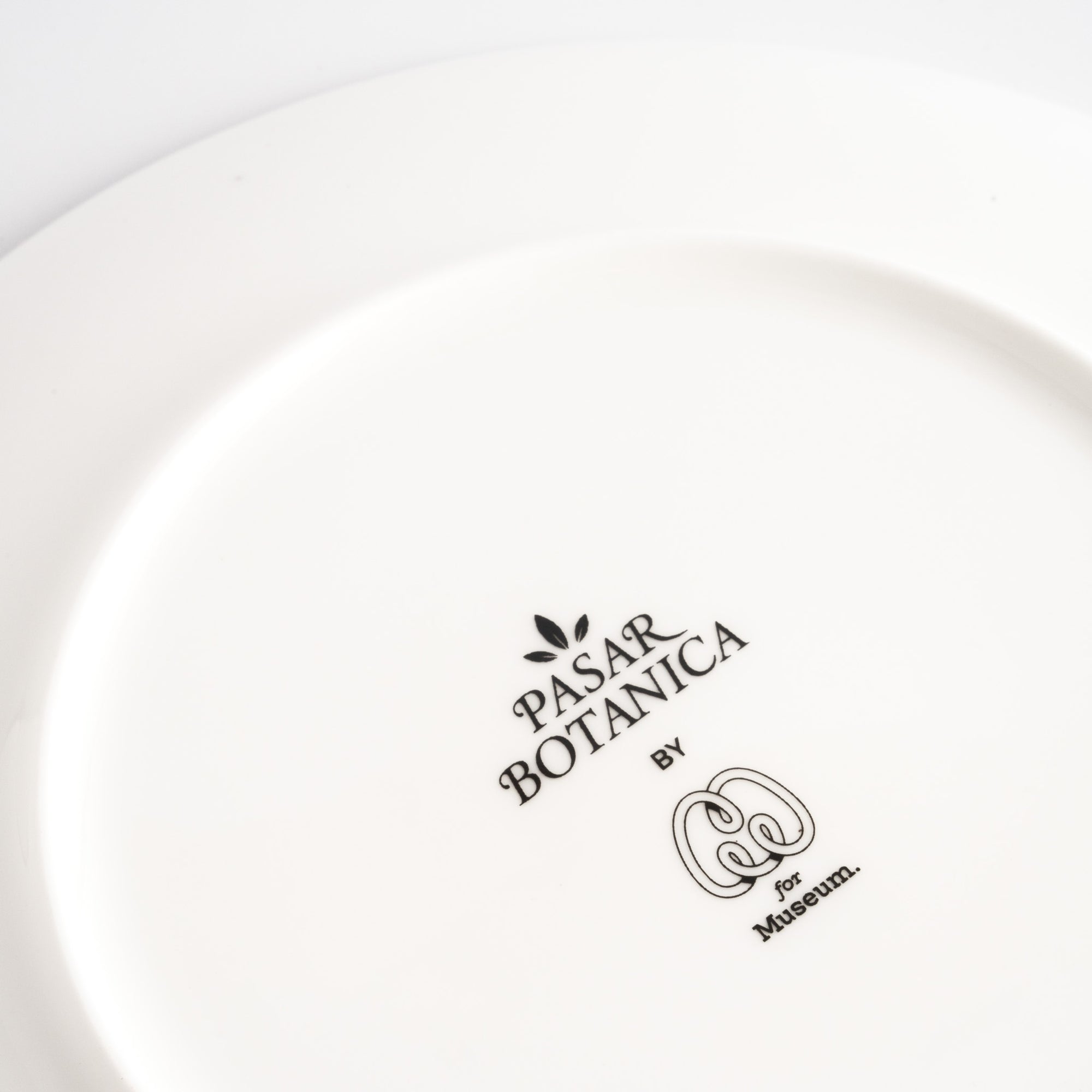 Pasar Botanica- Coriander 8 Inch Plate